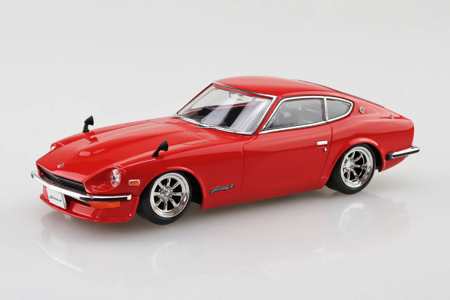 Aoshima 1/32 Snap Kit #15CU-RD Nissan S30 Fairlady Z Custom(Red) - Image 6