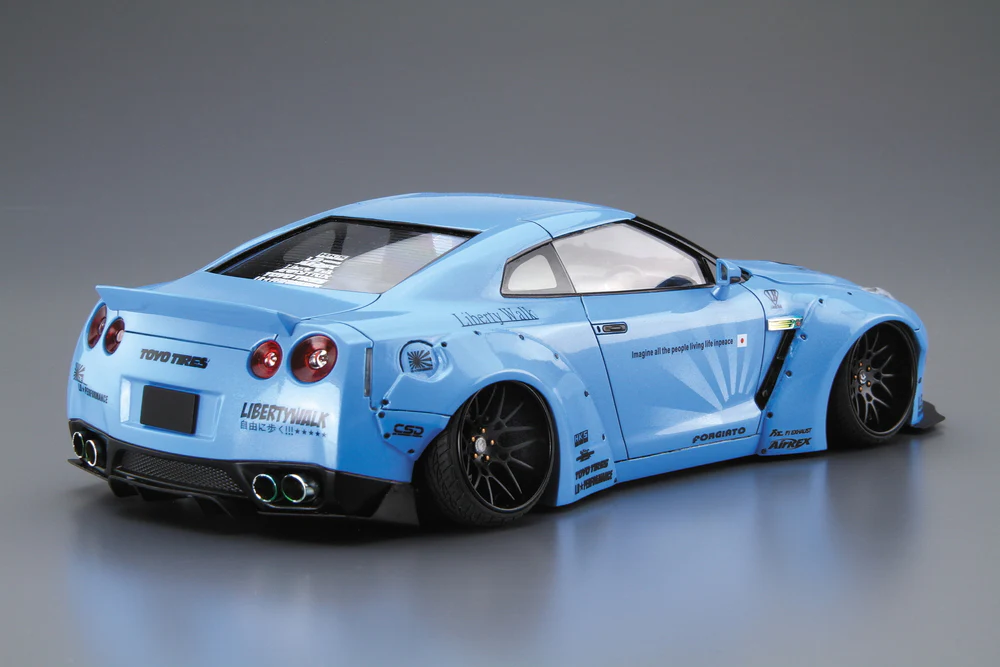 Aoshima 1/24 LB Works R35 GT-R Ver.1 - Image 5