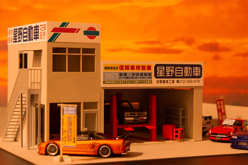 Plum mor Auto Garage Famous Car Shop 1/64 Scale Model Kit - Image 8