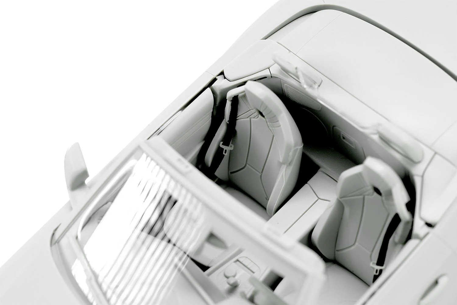 Meng 1/24 BMW Z4 M40i - Image 13
